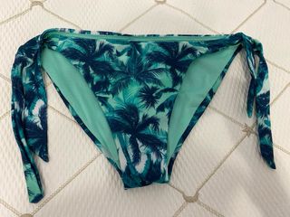 Braga bikini azul y verde