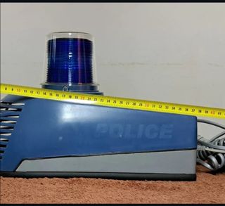 Luz estroboscópica vintage policía con sirena