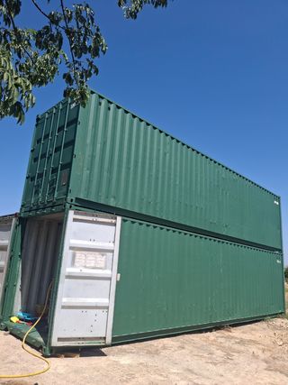 3 Contenedores marítimos de 40 pies 12 metros