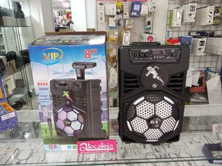 Altavoz VIP Q8 Bluetooth 8" 18000W....