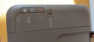 Impresora HP Deskjet 1050 Gris