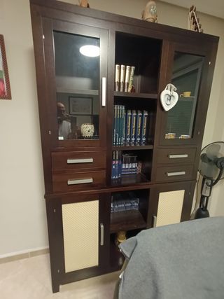 Conjunto salón madera ZEN y dos habitaciones.