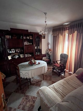 Casa Alcalá Real y cochera