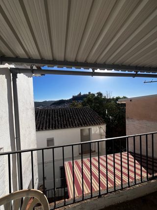 Casa Alcalá Real y cochera