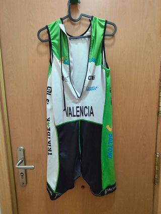 Mono Triatlón Valencia Saloki