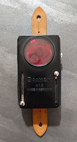 Linterna policial-militar Alemana Daimon 413