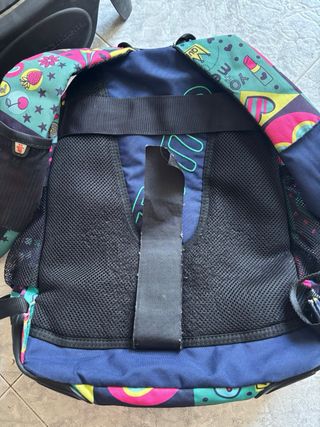 Mochila escolar Totto + carrito