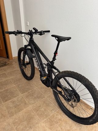 Bicicleta eléctrica montaña Trek