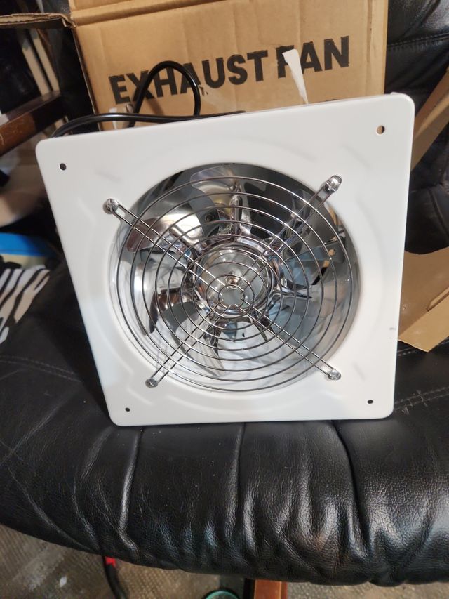 Nuova ventola di scarico da 8"