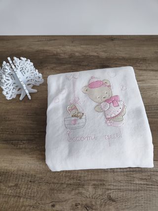 Copertina neonata ciniglia, tenera