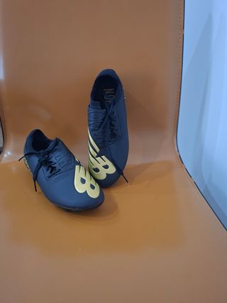 Botas fútbol New Balance Jr. 35