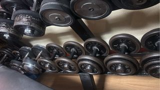 Mancuernas y mancuernaro