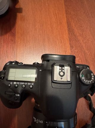 Cámara Canon 7D + accesorios