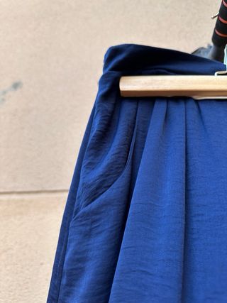 Falda larga azul Stradivarius