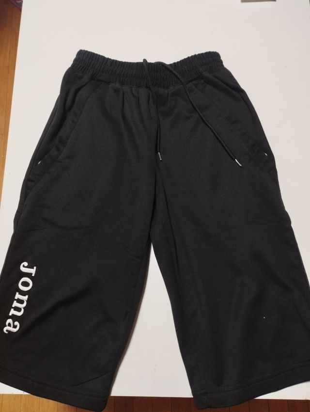 Bermuda deportiva Joma negra