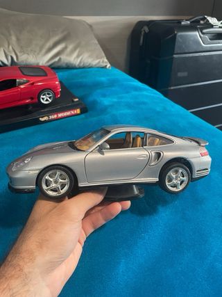 Porsche 911 (996) Turbo - Coche escala