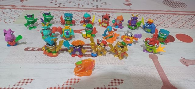 20 Figuras Piratix Coleccionables