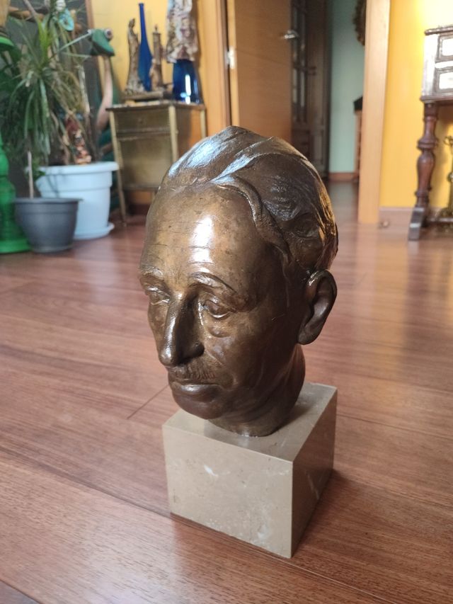 Busto de Lluís Companys