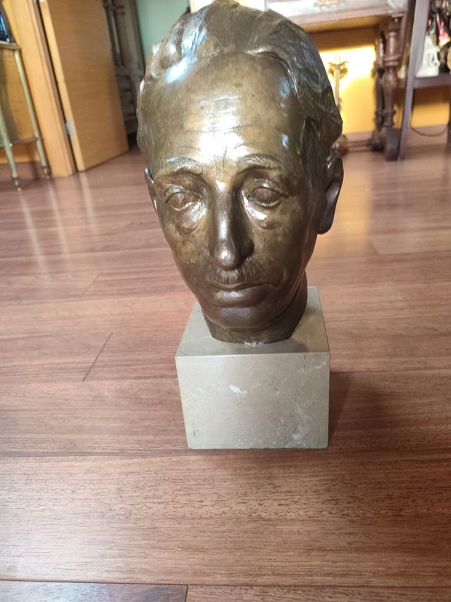 Busto de Lluís Companys