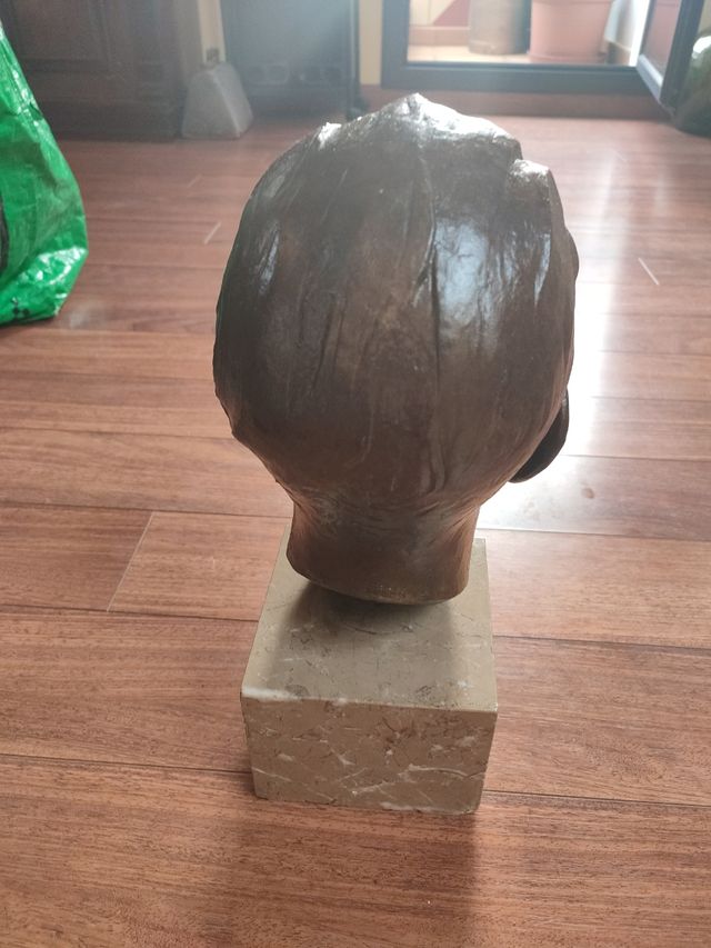 Busto de Lluís Companys