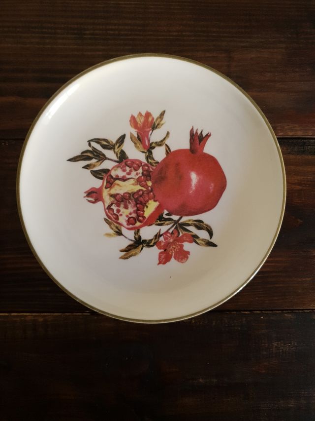 Plato postre granadas