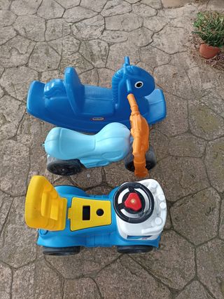Passeggini e altalene per bambini
