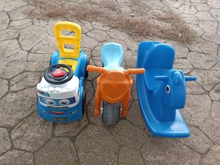 Passeggini e altalene per bambini