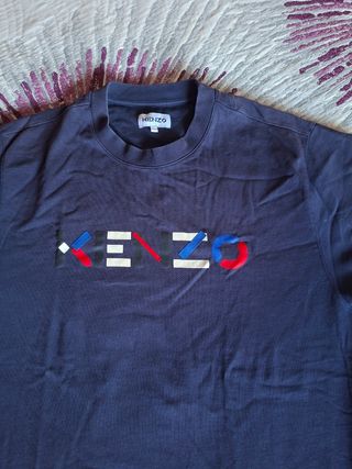 Camiseta Kenzo azul marino. Talla L. Manga corta