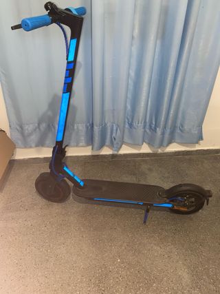 Xiaomi Pro 2 con extras practicamente nuevo