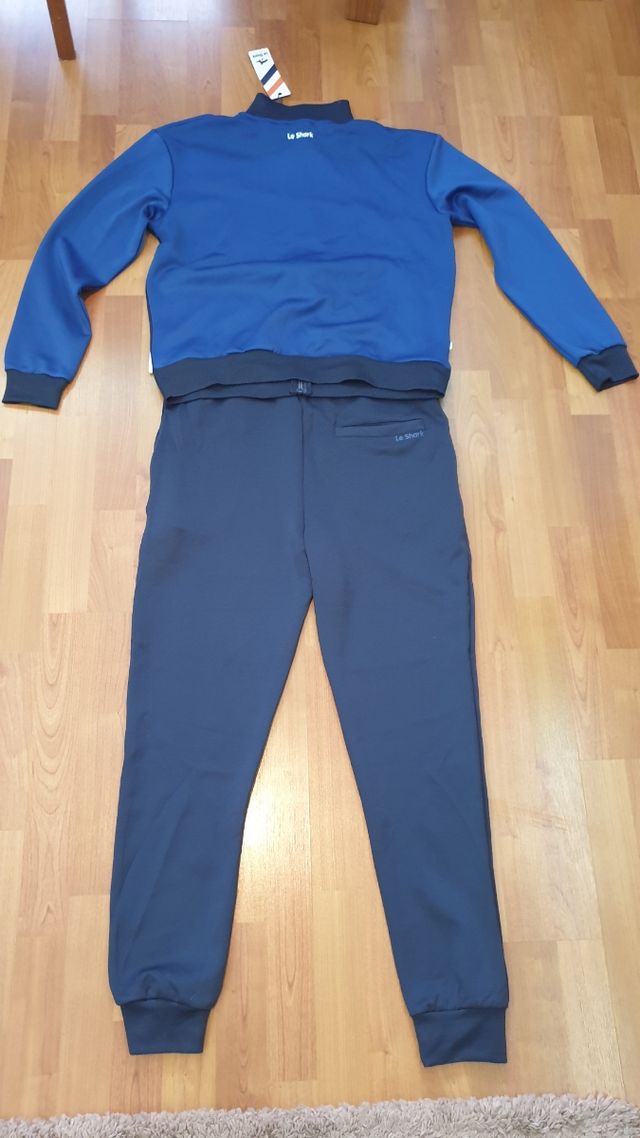 Chándal Le Shark azul sin estrenar