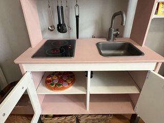 Cocinita juguete infantil rosa