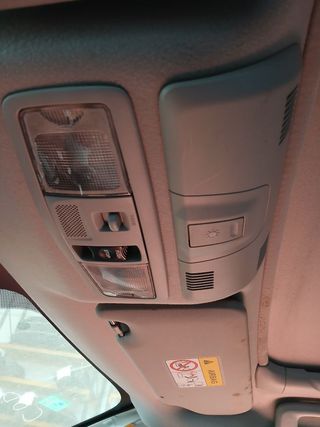 LUZ INTERIOR MITSUBISHI ASX (GA0W)