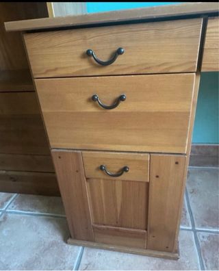 Escritorio Ikea madera maciza