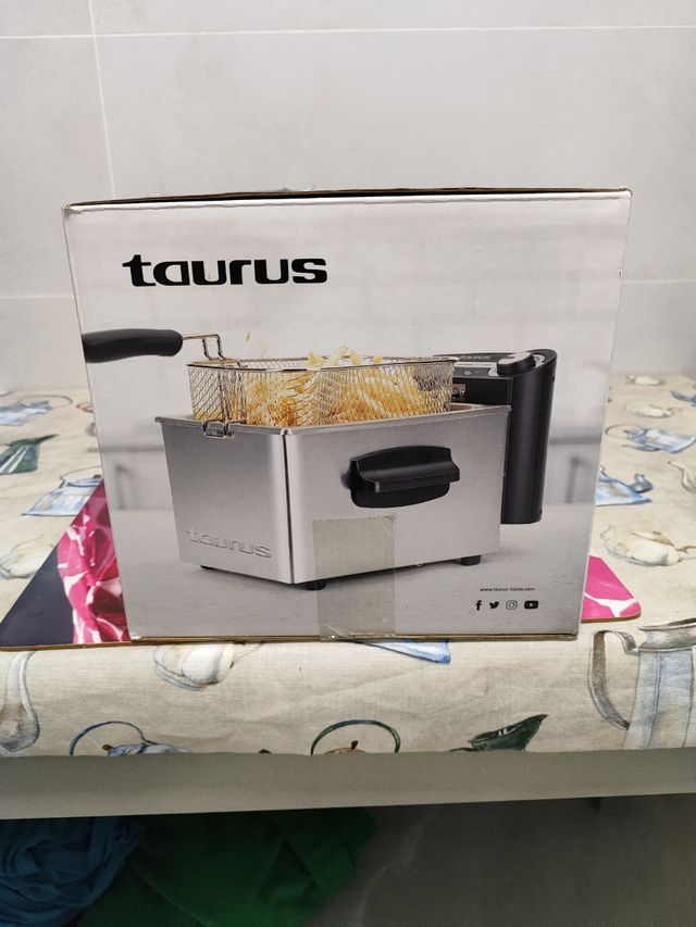 Freidora Taurus Professional 3 Plus Compact