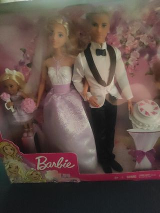 Novias Barbie: Barbie, Ken y damas