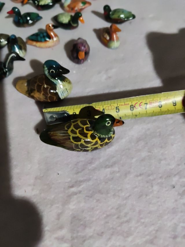  Patos pintados a mano