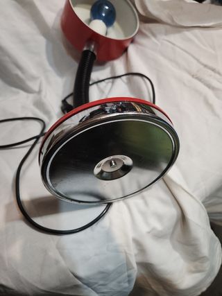 Lampara flexo vintage roja tipo space age.