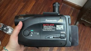 Panasonic NV-A1 - Videocámara VHS