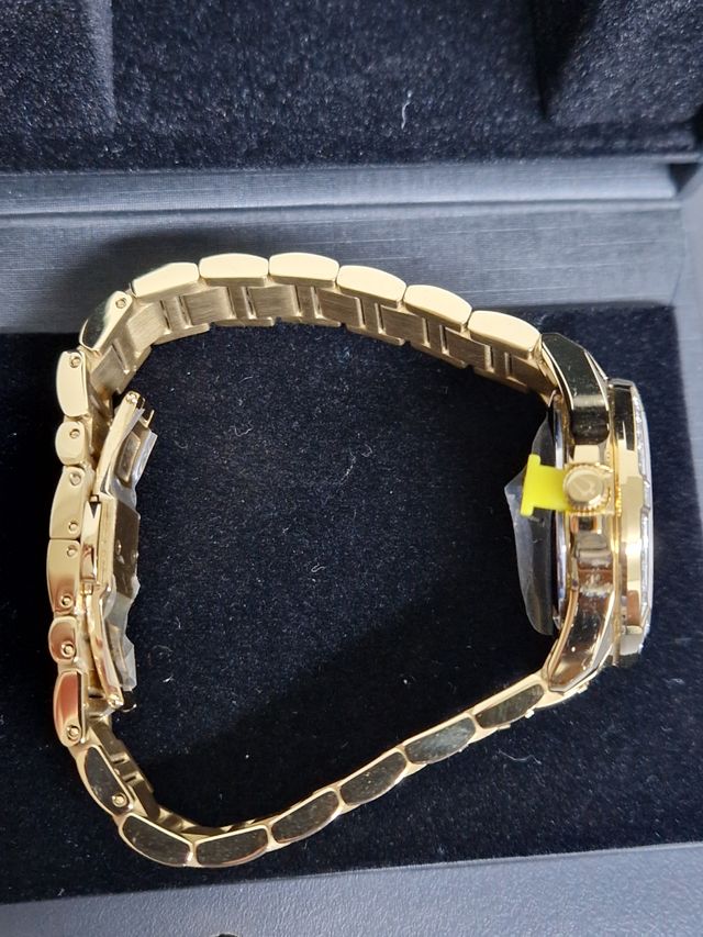 Reloj Bulova Marine Star 98R294 dorado