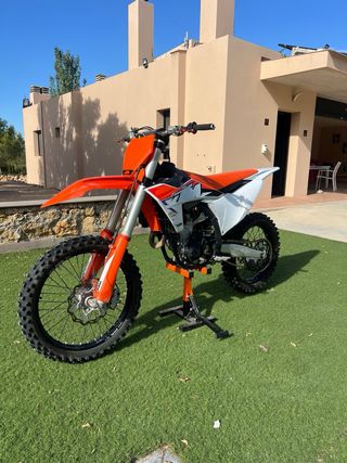 KTM 250 SX-F (2023) – 93h – Impecable + Extras