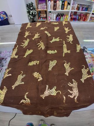 Fular leopardo dorado