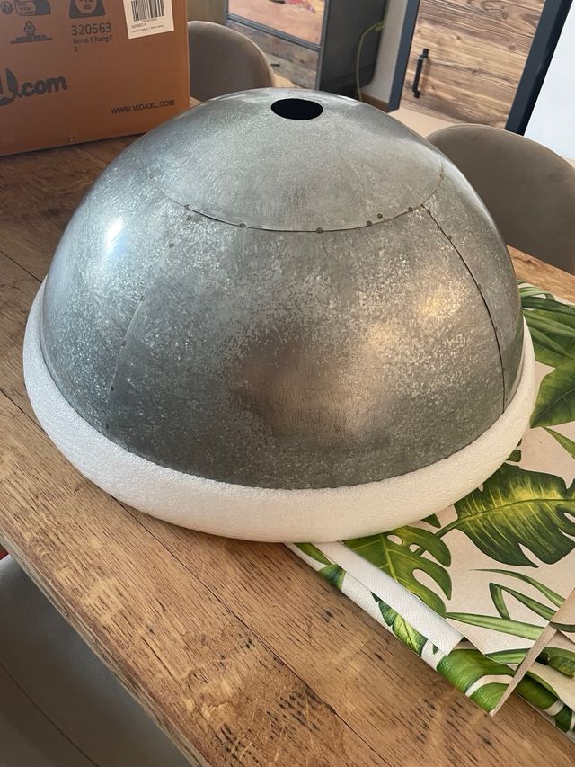 Lámpara industrial XL metalica gris nueva estrenar