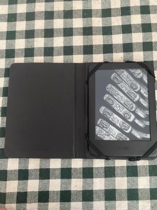 Kindle 10 con funda 