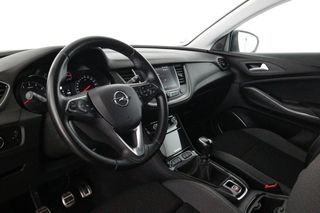 Opel Grandland X 1.2 Turbo Opel 2020