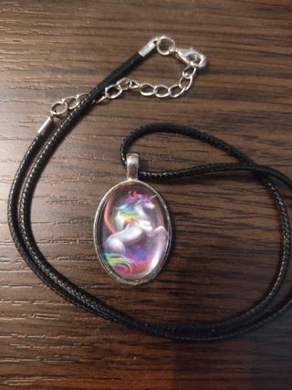 Collar unicornio arcoiris