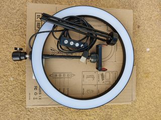 Aro de luz LED con trípode