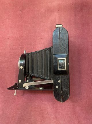 Camera Kodak Brownie de fole