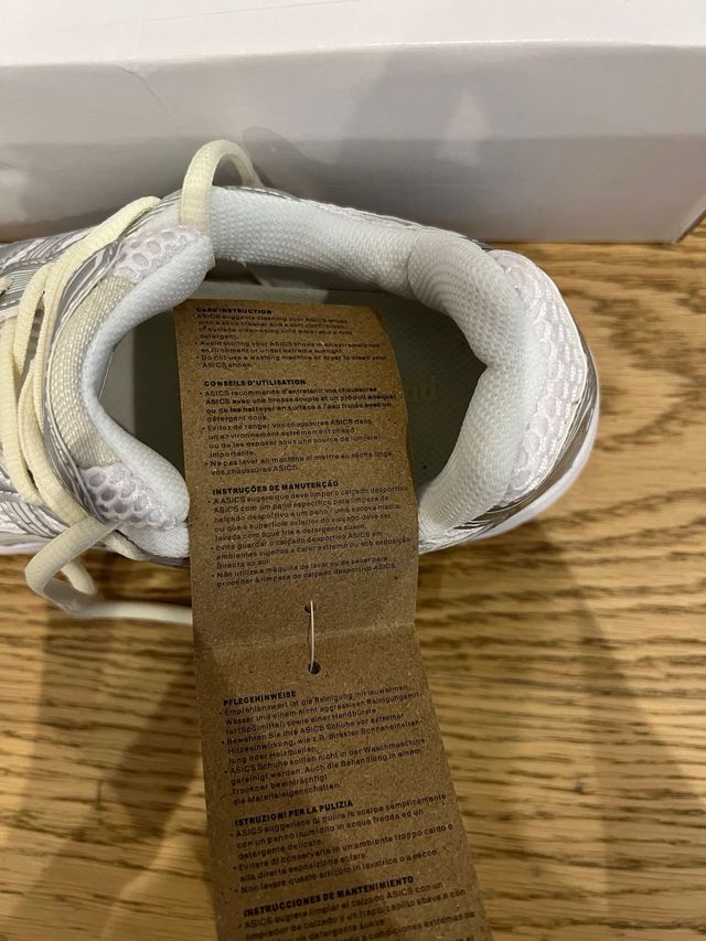 Asics Kayano 14 JJJJound Blancas