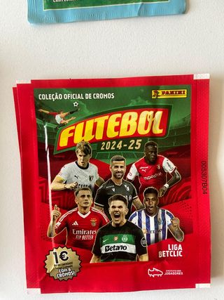 3 Sobres cerrados  Panini Liga Portugal 24-25