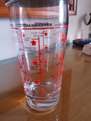 Shaker Cocktail Vintage